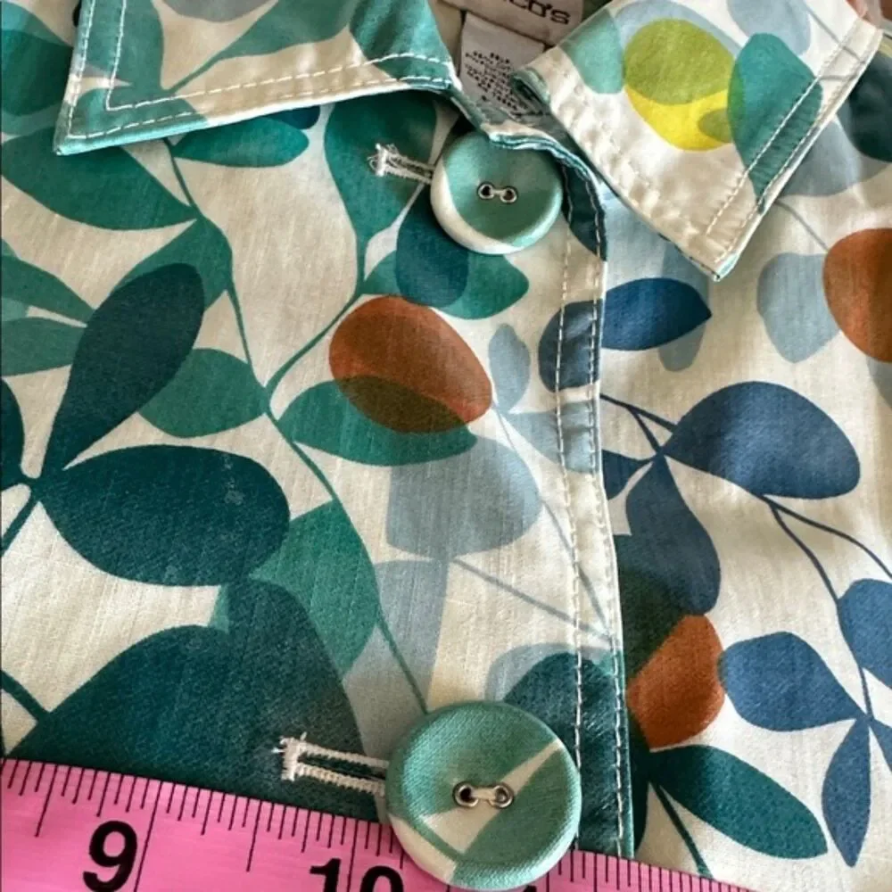 Chicos Floral Rain Coat Womens 2 Med Shiny Lined Hip Pockets Button Front Jacket